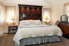 olallieberry-inn-boutique-hotel-suite